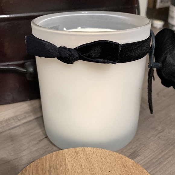 DW HOME MARSHMALLOW GHOSTS SINGLE WICK HALLOWEEN JAR CANDLE W/VELVET FLOWER - Picture 6 of 8